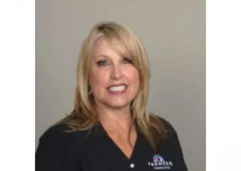Sandi Geer - Farmers Insurance Agent in Canyon Lake, CA